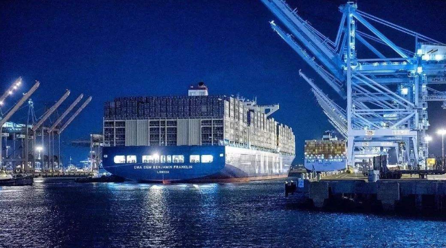 房山浅谈露天料场港口关闭题目标实验办法